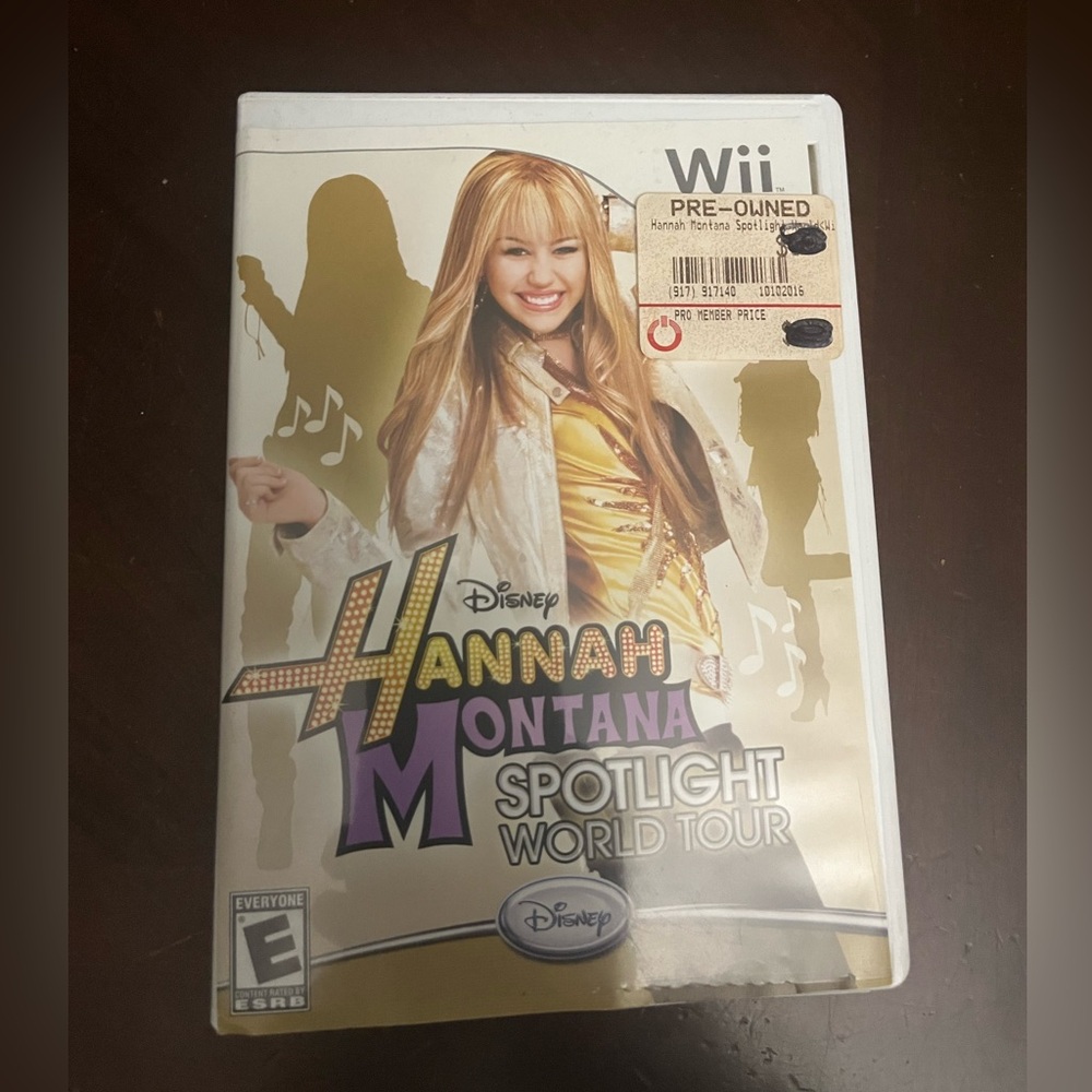WII Disney Hannah Montana Spotlight World Tour Game